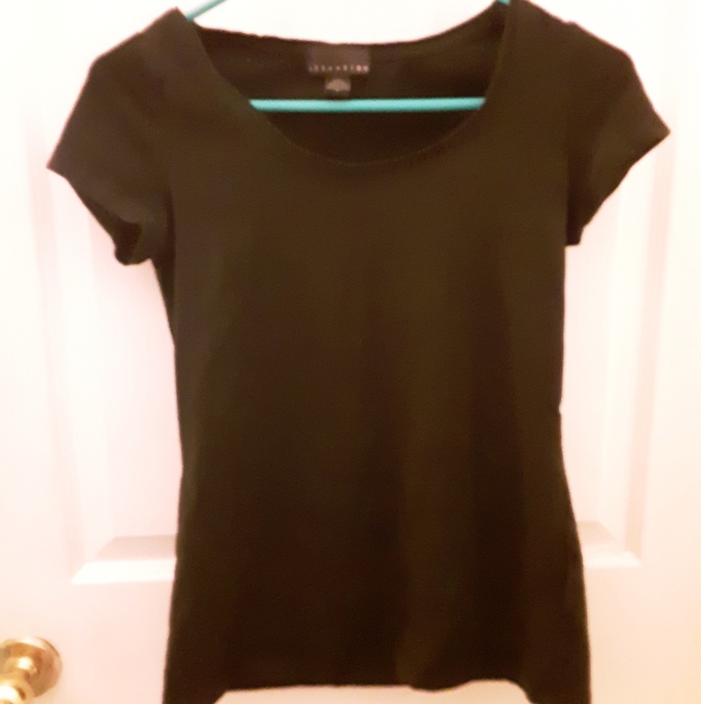 Plain black T
